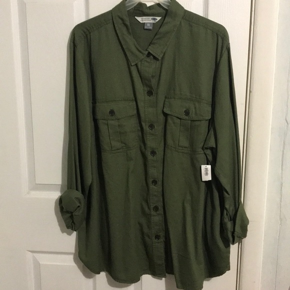 Old Navy Classic Shirt - Picture 1 of 1